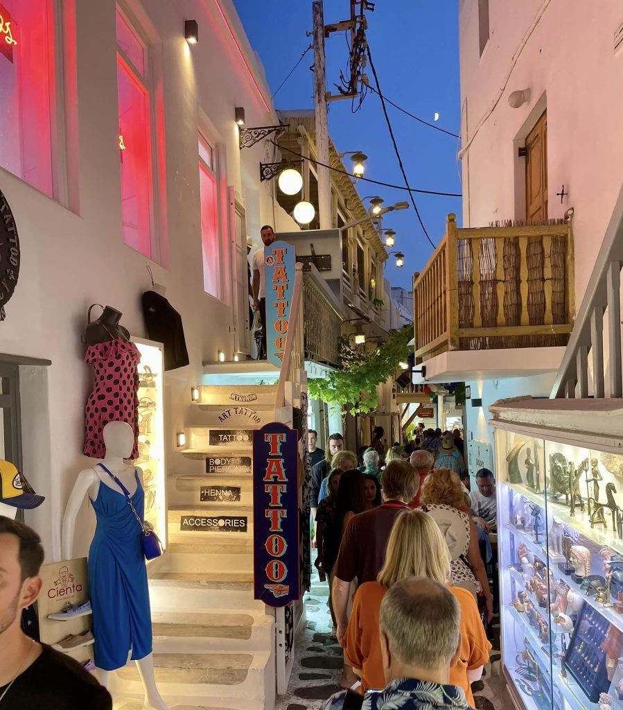 Urban scene at Mykonos